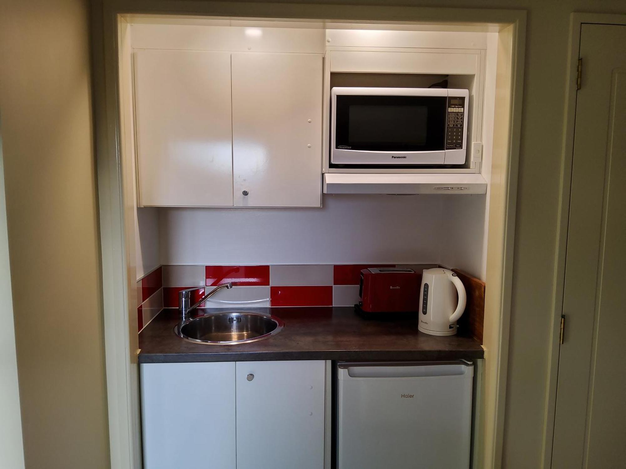Pukeko On Bay Apartment ตาอูรังกา ภายนอก รูปภาพ
